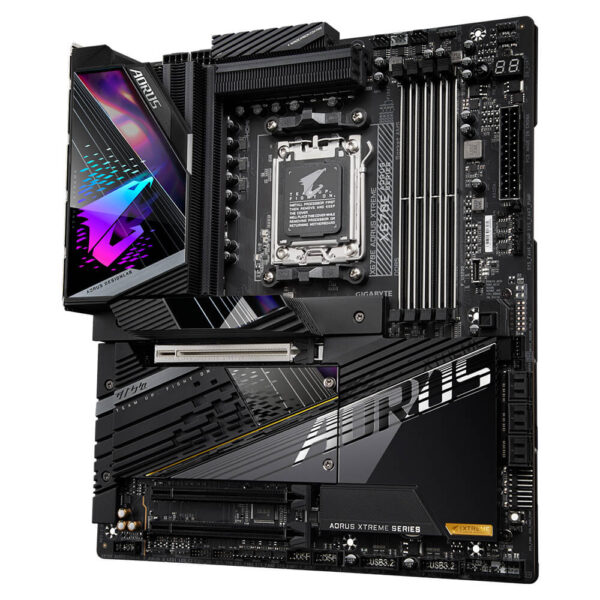 Gigabyte X670E AORUS XTREME (rev. 1.x) Motherboard - X670E-AORUS-XTREME Image 2 - GamesnComps.com