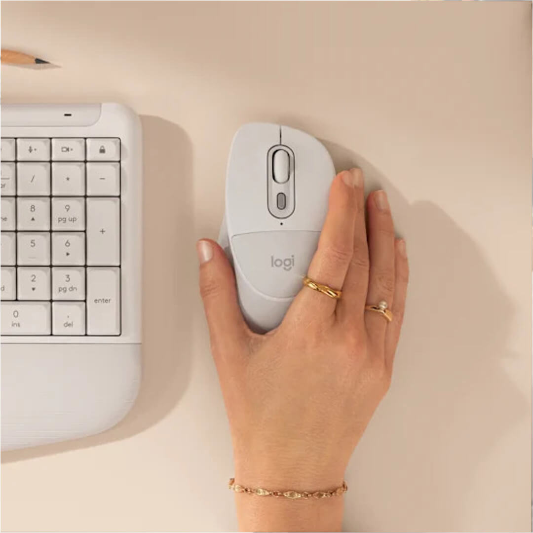 Logitech Signature Comfort Plus M840 L Wireless Bluetooth mouse Color Off White-Images-5Gamesncomps.com